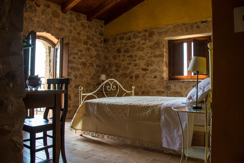 Agriturismo Casale Re Sonnino Cameră foto