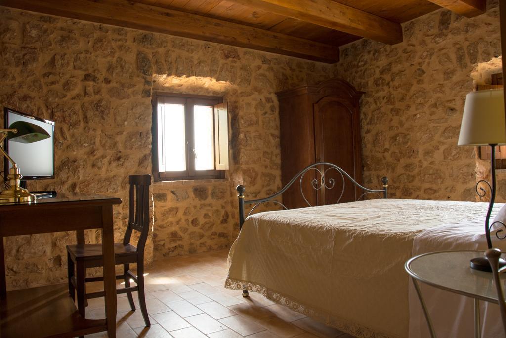 Agriturismo Casale Re Sonnino Cameră foto